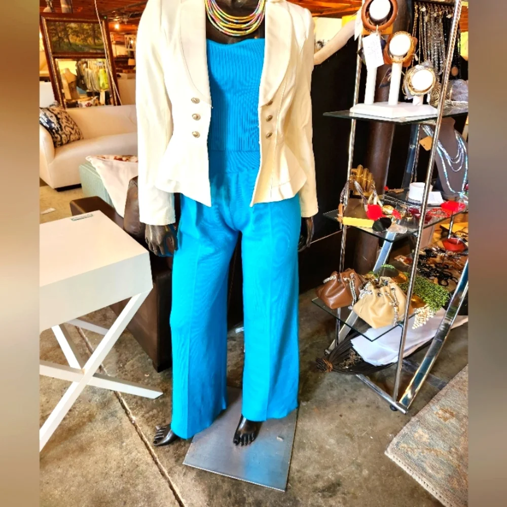 Elegant Blue 2 Piece Top & Wideleg Knit Pants Set - Picture 13 of 17